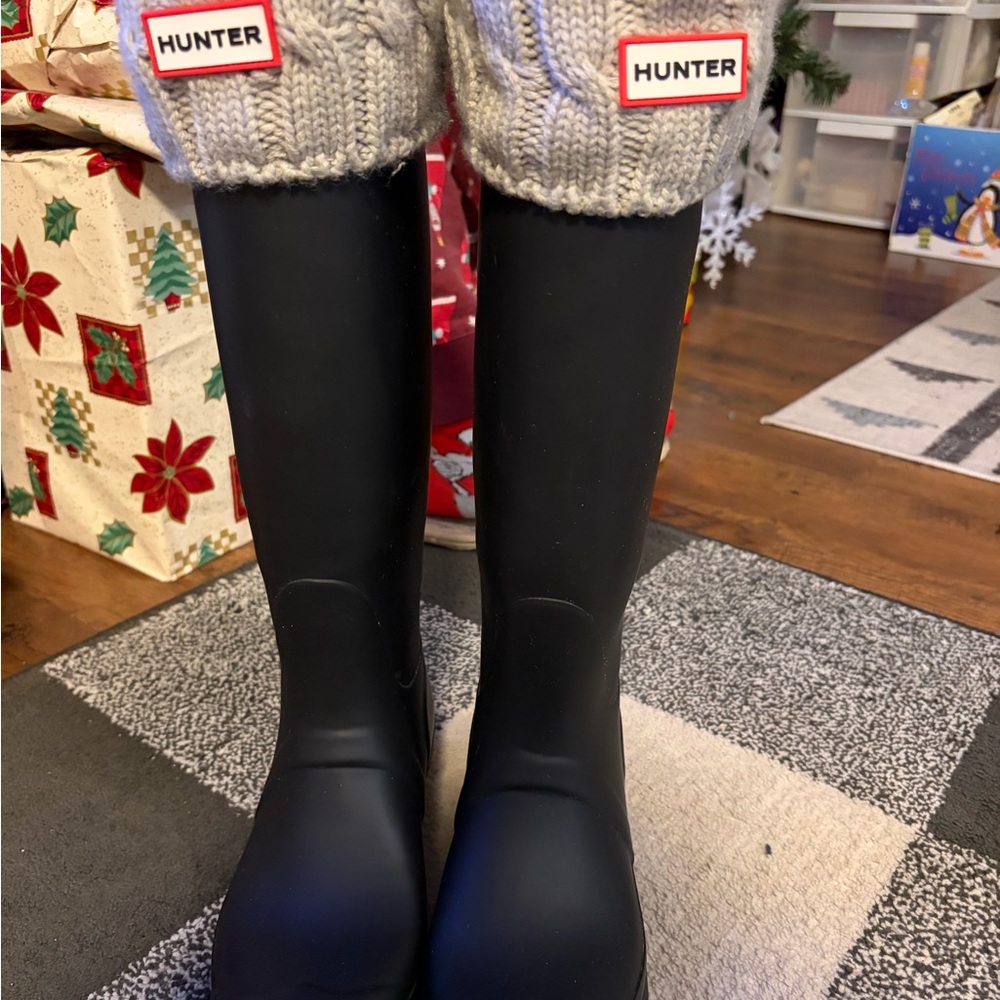 Hunter Black Boots with Cream Knit Cuffs